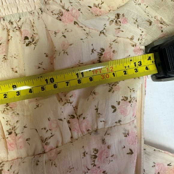 Altar'd State pink Smocked Baby doll top - Picture 6 of 8